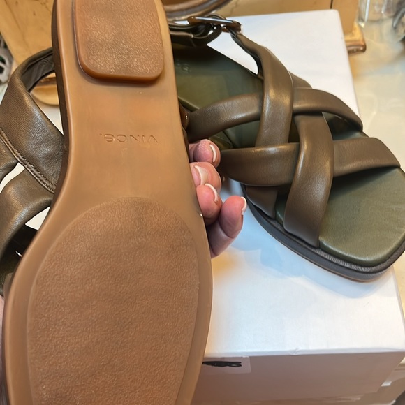 Vince Rexx sandals all leather size 9 new olive - Picture 3 of 14